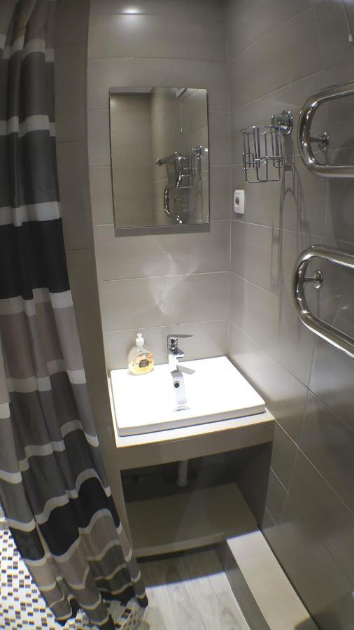 Двухкомнатный Люкс Центр Металлургов 19 Kr Apartments Krivói Rog Exterior foto