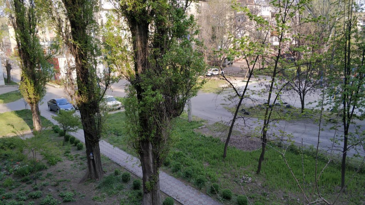 Двухкомнатный Люкс Центр Металлургов 19 Kr Apartments Krivói Rog Exterior foto